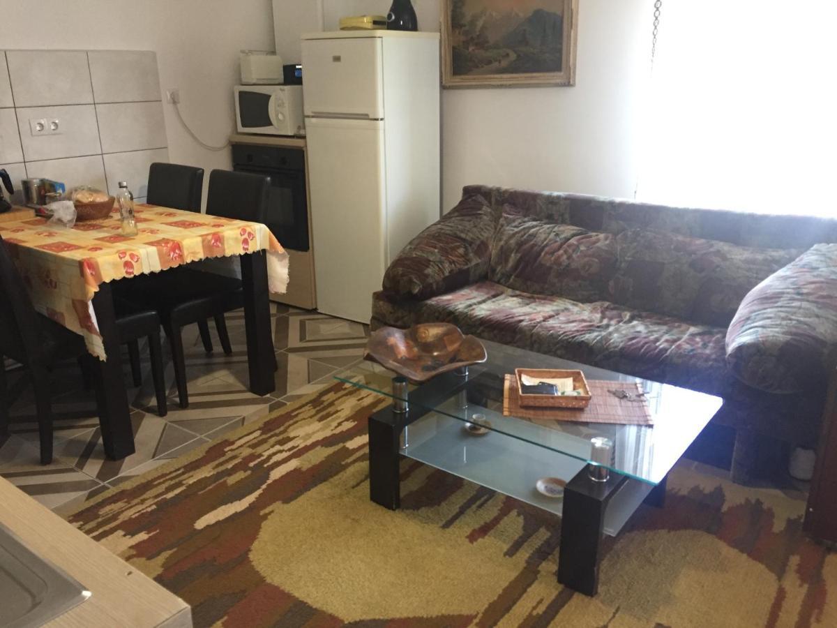 Casa Rustica Cu Terasa Villa Mediaş Dış mekan fotoğraf